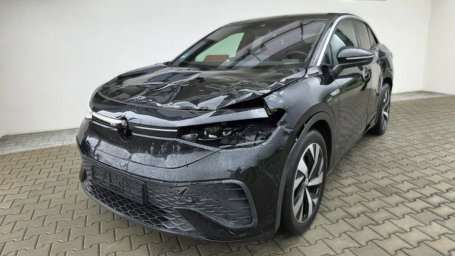 VOLKSWAGEN ID.5 -
