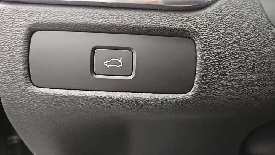 VOLVO XC60 -