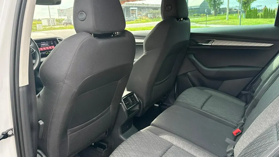 SKODA Karoq -