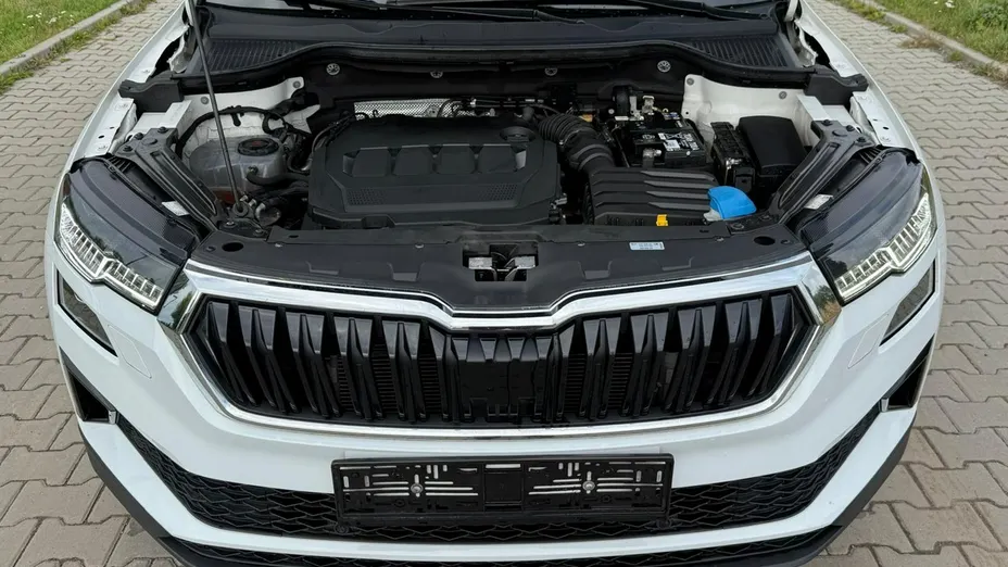 SKODA Karoq -
