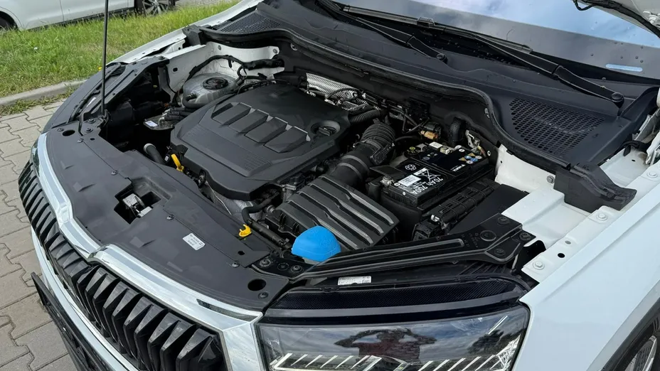 SKODA Karoq -