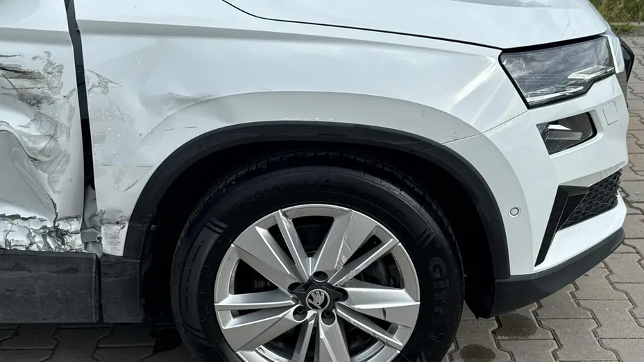 SKODA Karoq -