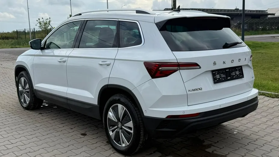SKODA Karoq -