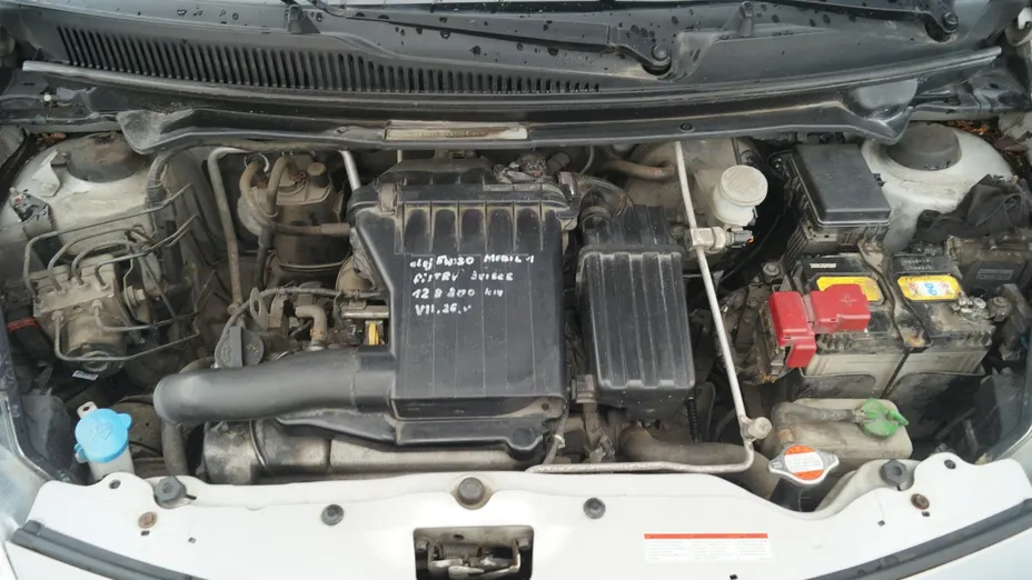NISSAN Pixo -