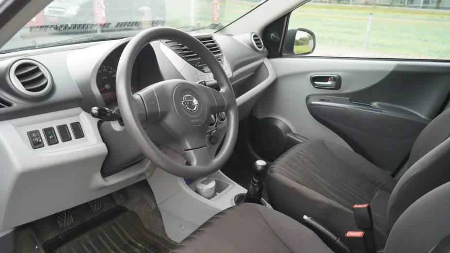 NISSAN Pixo -