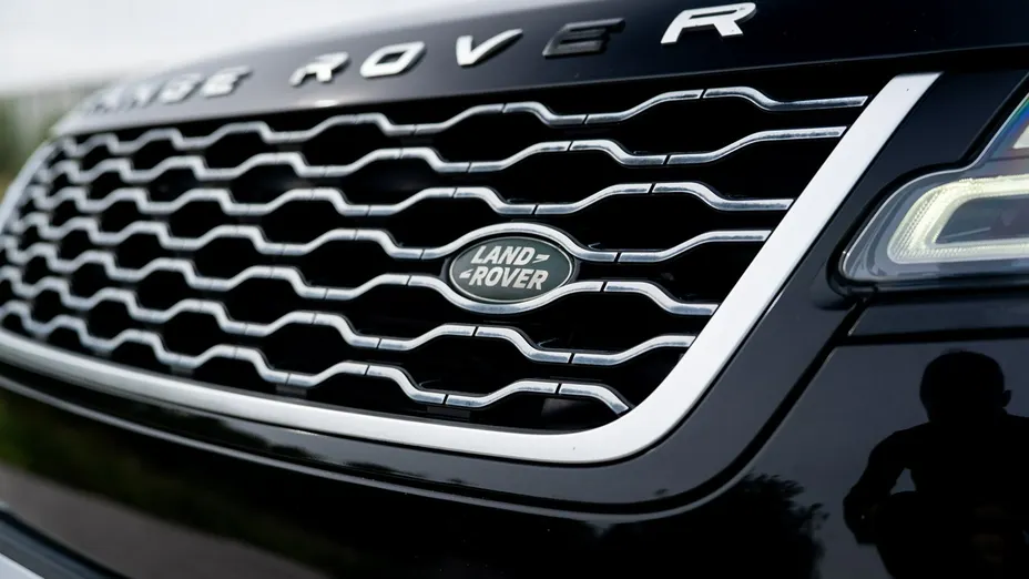 LAND ROVER Range Rover Velar -