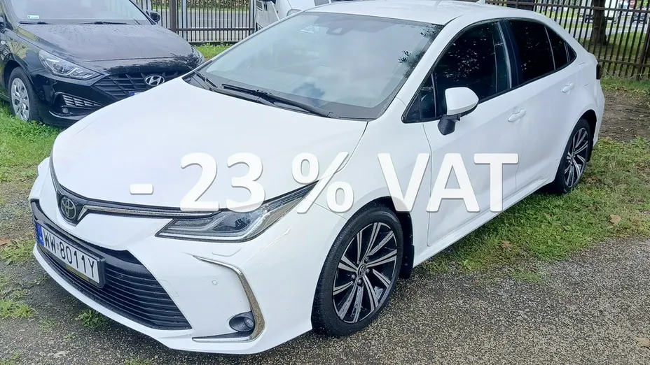 TOYOTA Corolla -