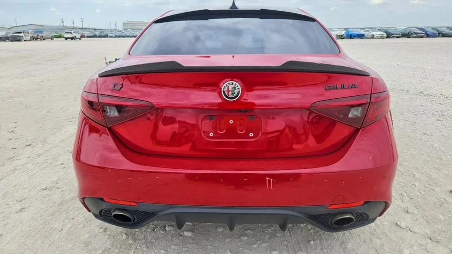 ALFA ROMEO Giulia -