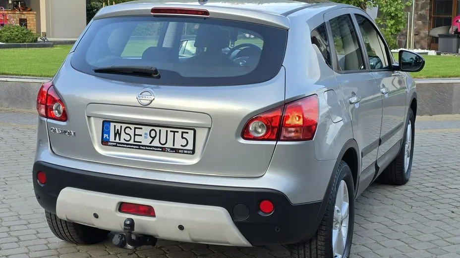 NISSAN Qashqai -