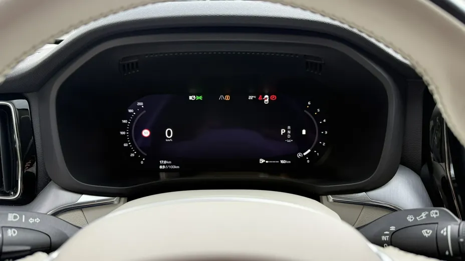 VOLVO XC60 -
