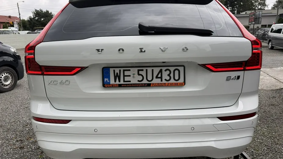 VOLVO XC60 -
