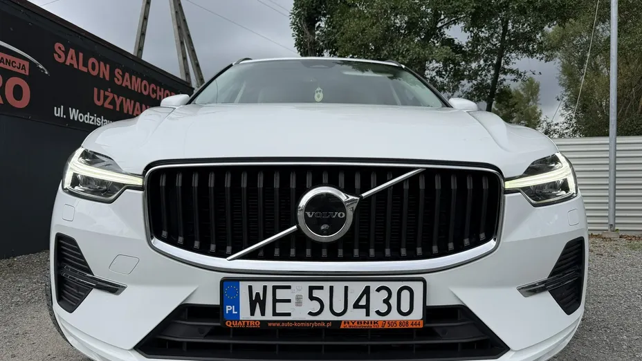 VOLVO XC60 -