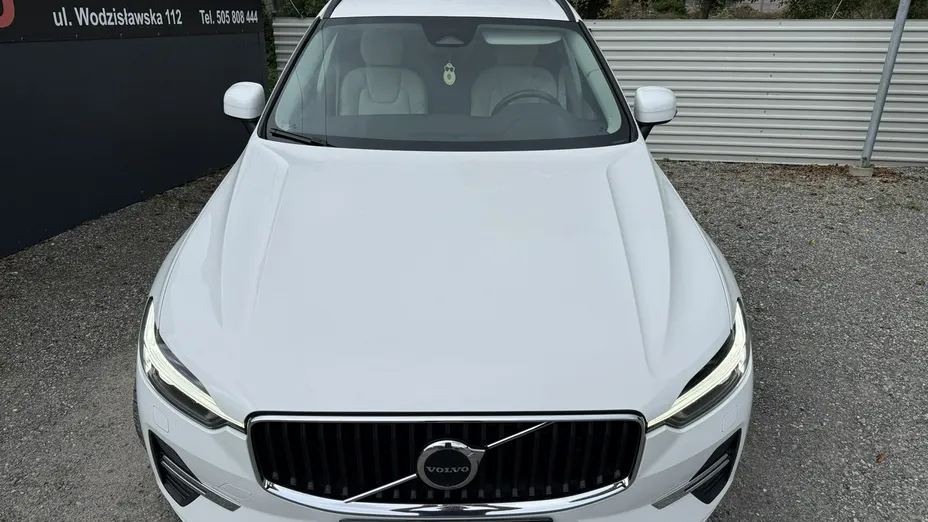 VOLVO XC60 -