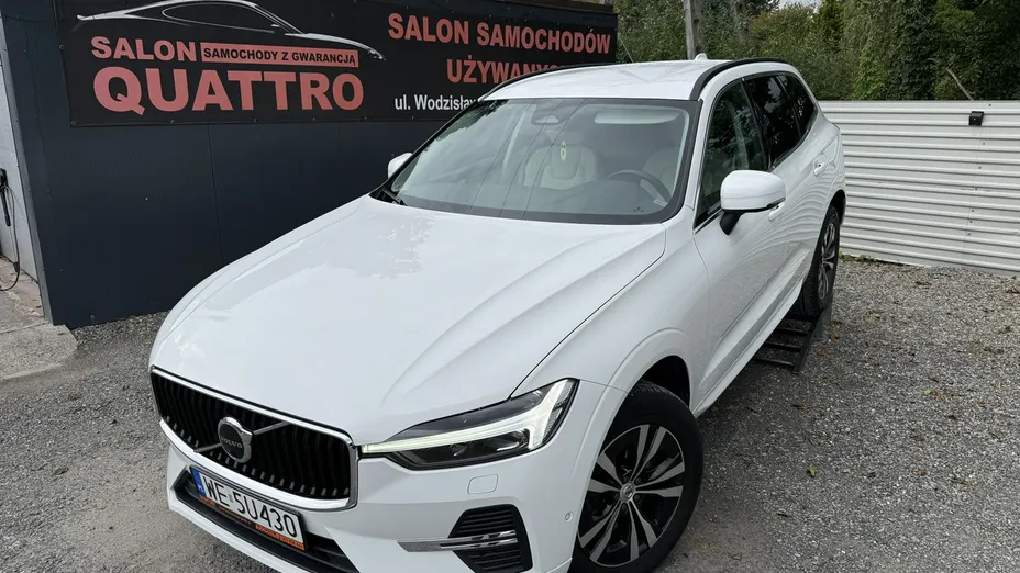 VOLVO XC60 -