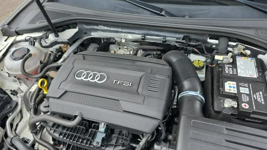 AUDI A3 Limousine -