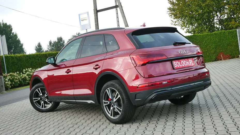 AUDI Q5 -