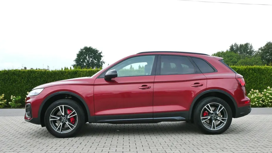 AUDI Q5 -