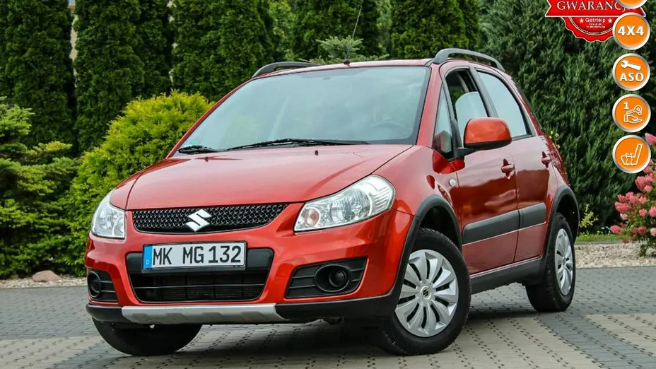 SUZUKI SX4 -