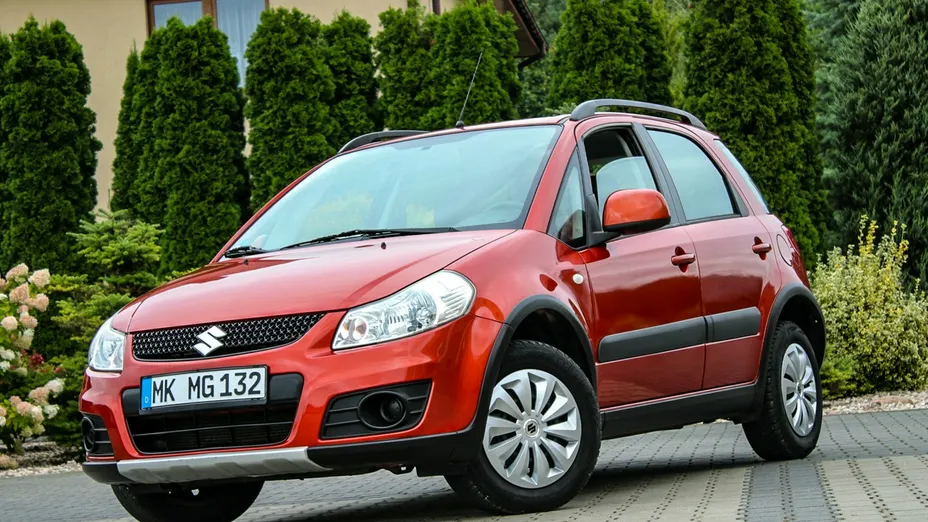SUZUKI SX4 -