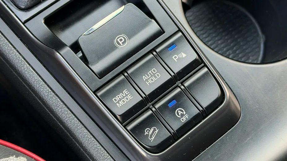 HYUNDAI Tucson -