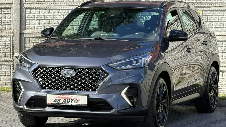 HYUNDAI Tucson -