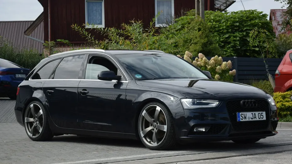 AUDI A4 Avant -