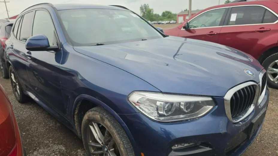BMW X3 -