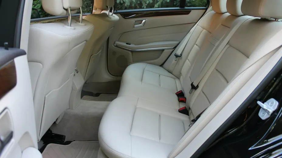 MERCEDES-BENZ E Klasa -