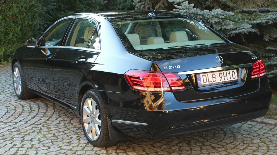 MERCEDES-BENZ E Klasa -