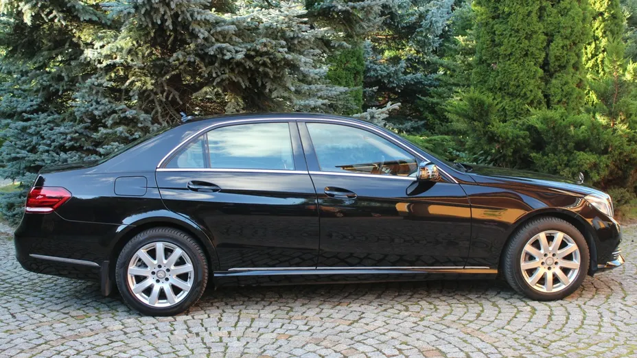 MERCEDES-BENZ E Klasa -