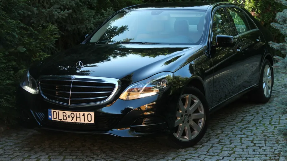 MERCEDES-BENZ E Klasa -