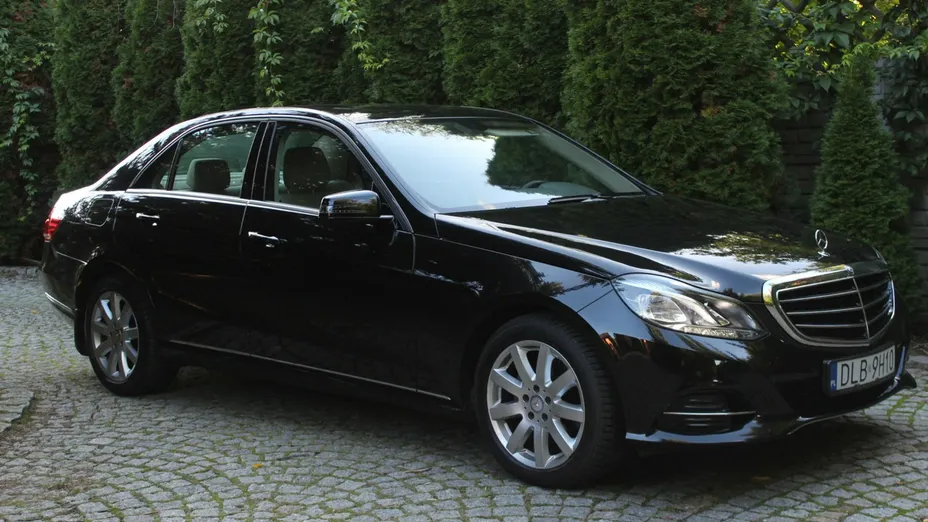 MERCEDES-BENZ E Klasa -