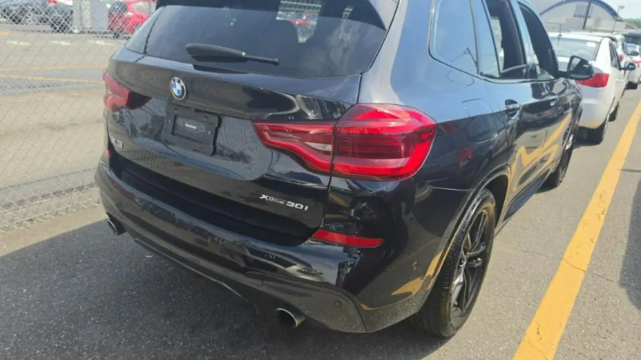 BMW X3 -