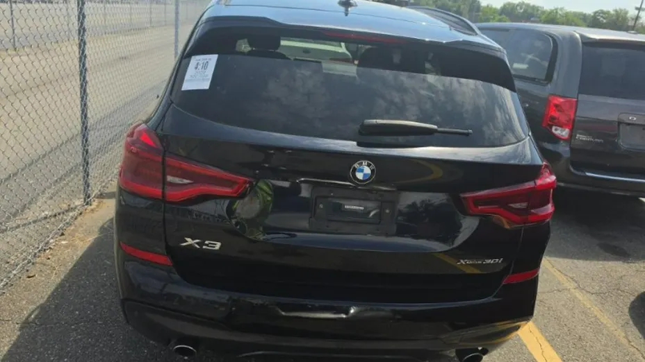 BMW X3 -