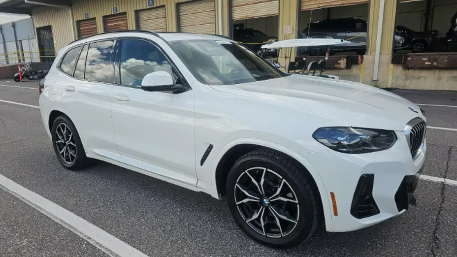 BMW X3 -