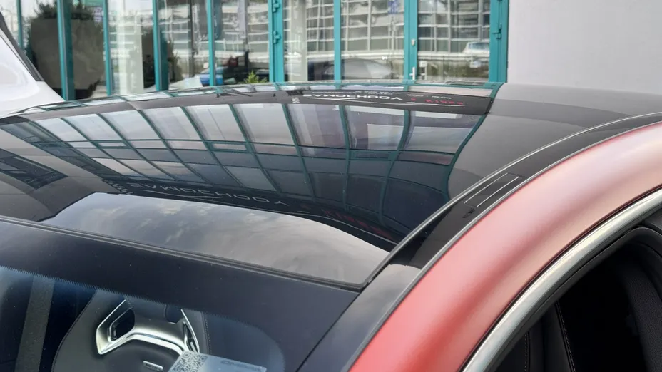 MERCEDES-BENZ AMG GT -