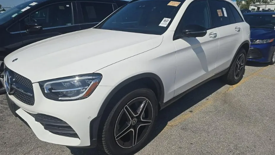 MERCEDES-BENZ GLC -