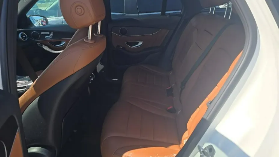 MERCEDES-BENZ GLC -