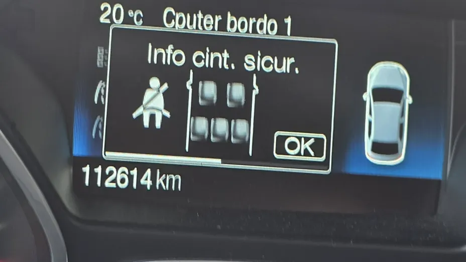 FORD Kuga -