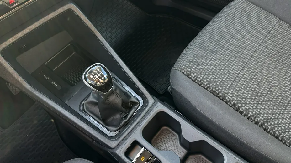 VOLKSWAGEN Caddy -