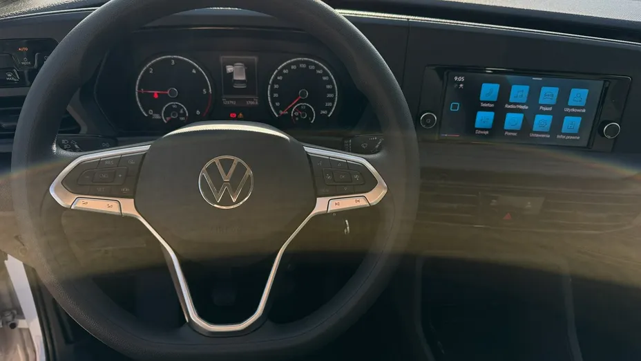 VOLKSWAGEN Caddy -