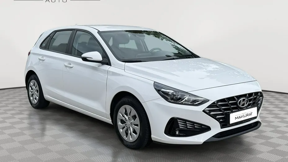 HYUNDAI i30 -