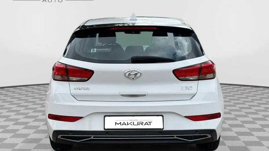 HYUNDAI i30 -