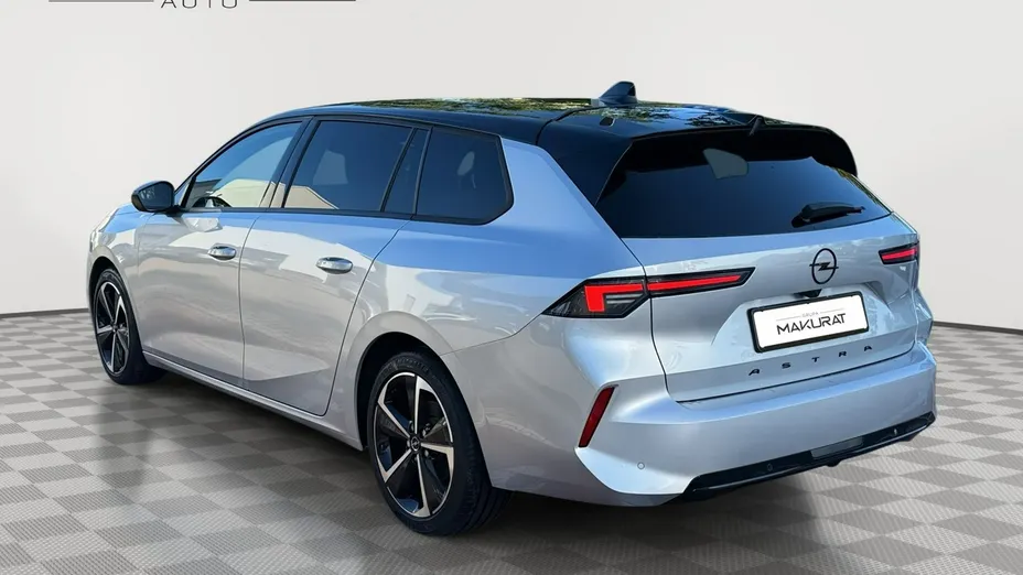 OPEL Astra -