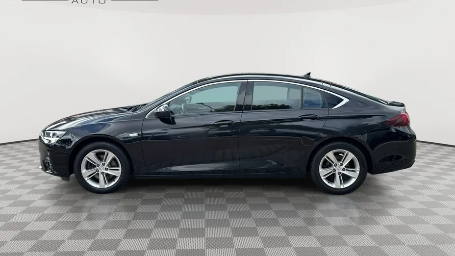 OPEL Insignia -