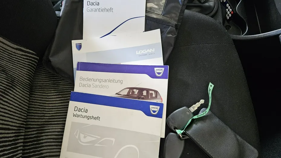 DACIA Sandero -