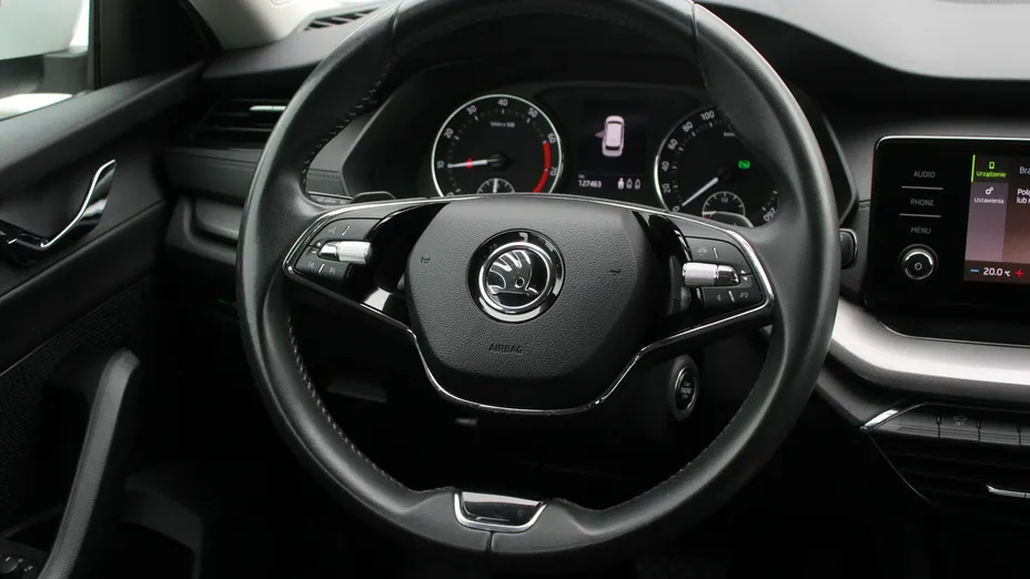 SKODA Octavia -