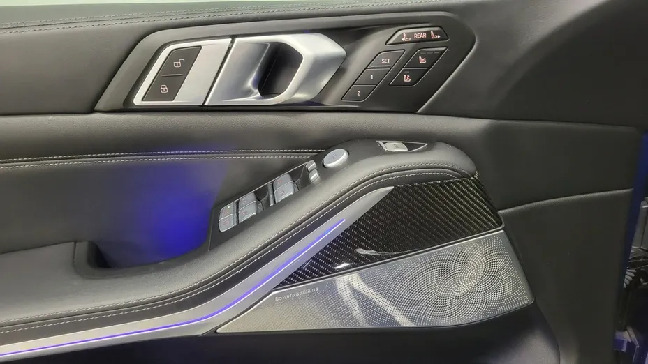 BMW X7 -