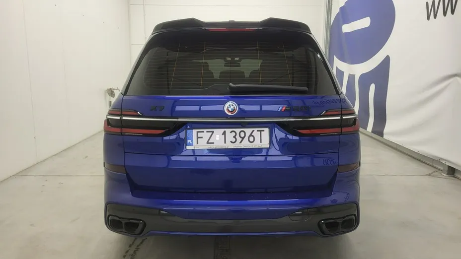 BMW X7 -