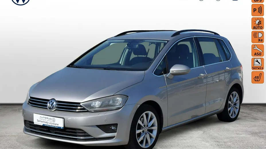 VOLKSWAGEN Golf Sportsvan -